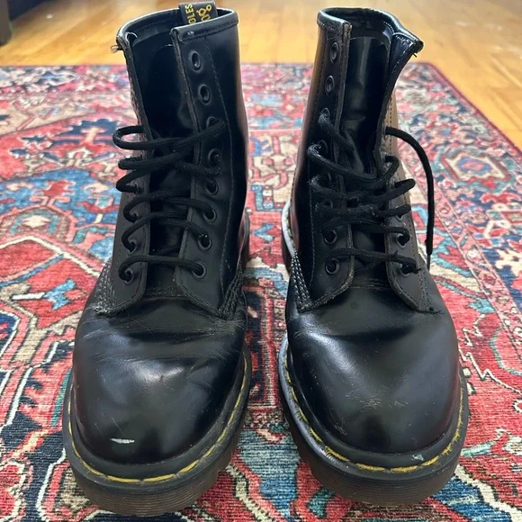 Dr. Martens Black Leather Boots MADE IN ENGLAND - Picture 2 of 9